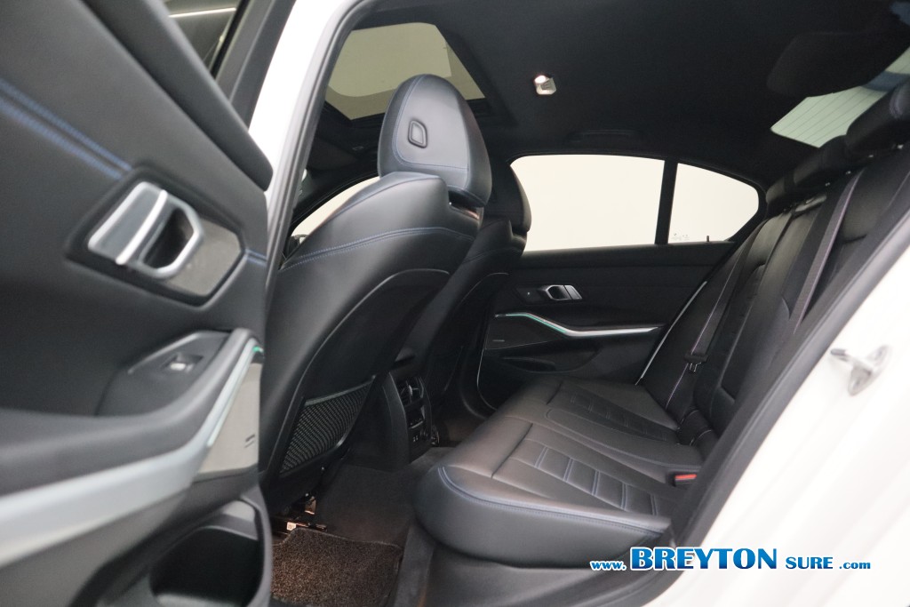 BMW SERIES 3 G20 M340i xDrive AT ปี 2021 ราคา 2,399,000 บาท #BT2025121102 #10