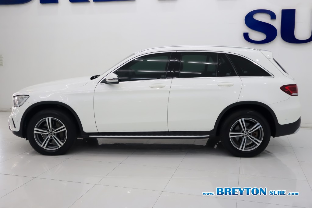 MERCEDES-BENZ GLC-CLASS W253 GLC 220d Off-Road AT ปี 2022 ราคา 1,399,000 บาท #BT2025121301 #5