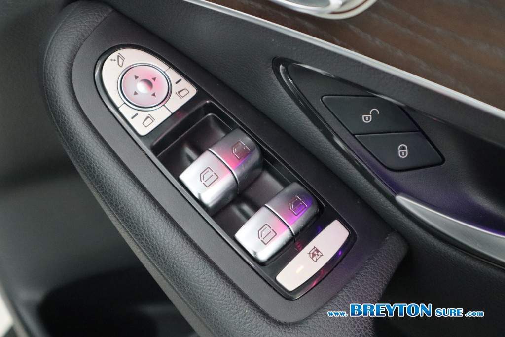 MERCEDES-BENZ GLC-CLASS W253 GLC 220d Off-Road AT ปี 2022 ราคา 1,399,000 บาท #BT2025121301 #12