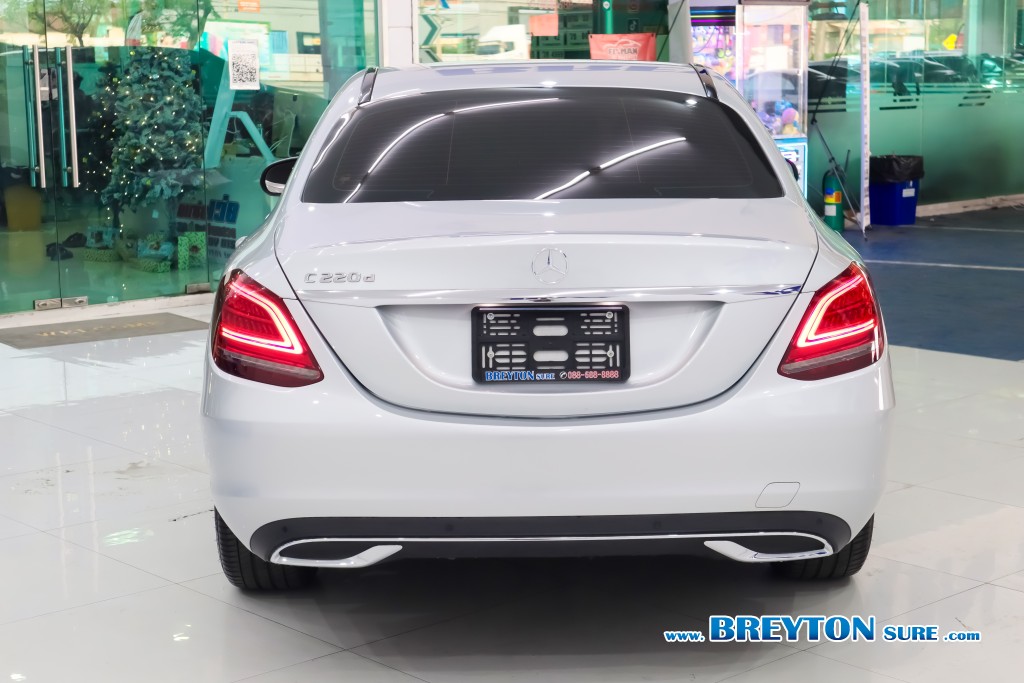 MERCEDES-BENZ C-CLASS W205 C 220d Avantgarde AT ปี 2021 ราคา 989,000 บาท #BT2025121302 #4