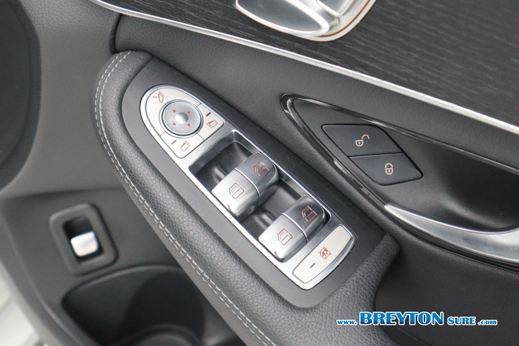 MERCEDES-BENZ C-CLASS W205 C 220d Avantgarde AT ปี 2021 ราคา 989,000 บาท #BT2025121302 #12