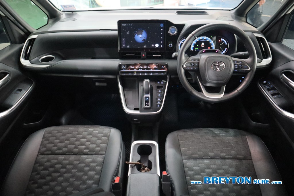 TOYOTA VOXY 1.8 SZ HYBRID AT ปี 2023 ราคา 1,699,000 บาท #BT2025121304 #19