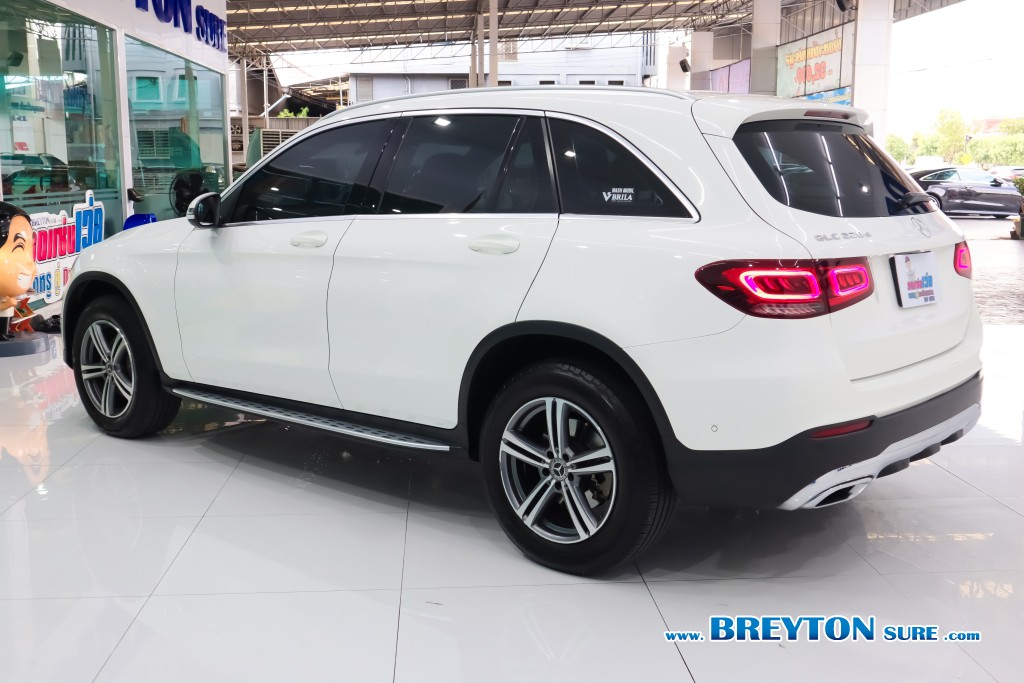 MERCEDES-BENZ GLC-CLASS W253 GLC 220d Off-Road AT ปี 2024 ราคา 1,399,000 บาท #BT2025121401 #5