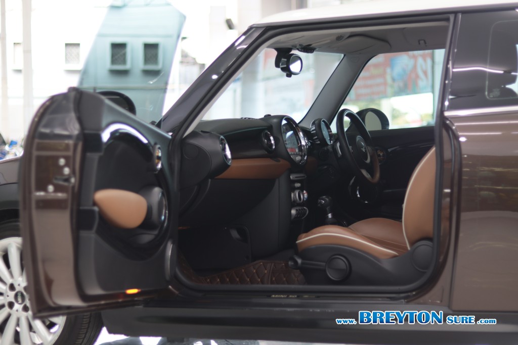 MINI COOPER Mayfair (R56) 50th Anniversary AT ปี 2010 ราคา 399,000 บาท #BT2025122102 #9