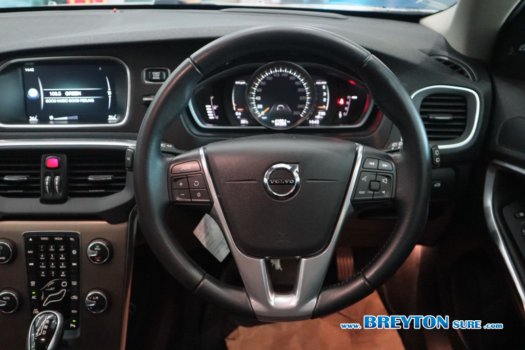 VOLVO V 40 D4 Cross Country 2.0 AT ปี 2018 ราคา 399,000 บาท #BT2025122103 #16