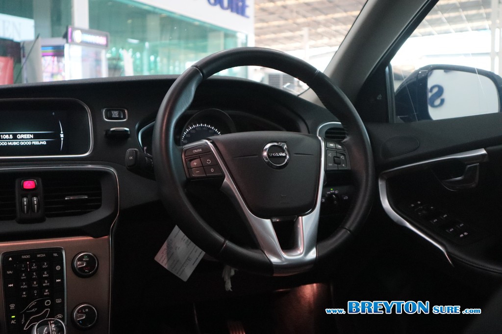 VOLVO V 40 D4 Cross Country 2.0 AT ปี 2018 ราคา 399,000 บาท #BT2025122103 #18
