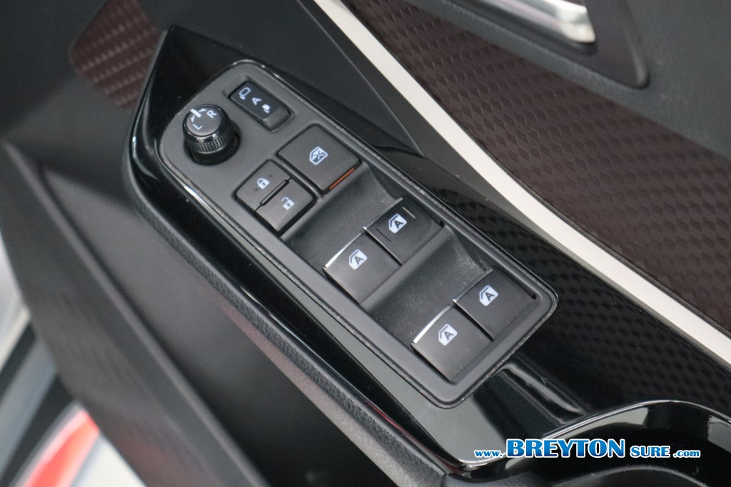 TOYOTA CH-R  1.8 Mid AT ปี 2019 ราคา 469,000 บาท #BT2025122601 #12