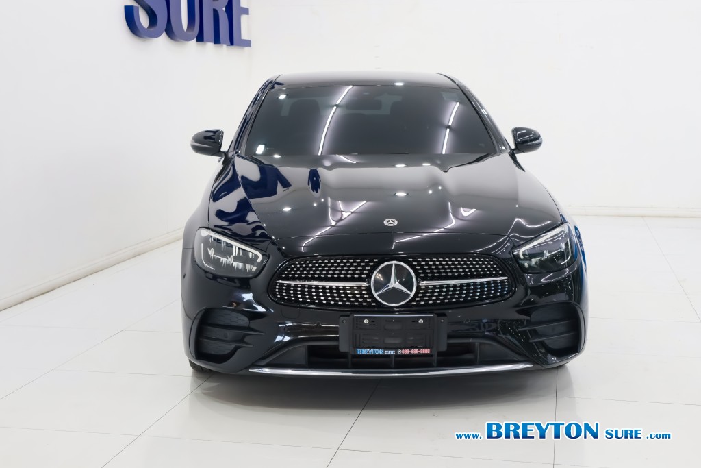 MERCEDES-BENZ E-CLASS W213 E220d AMG Sport AT ปี 2023 ราคา 1,689,000 บาท #BT2026010901 #2