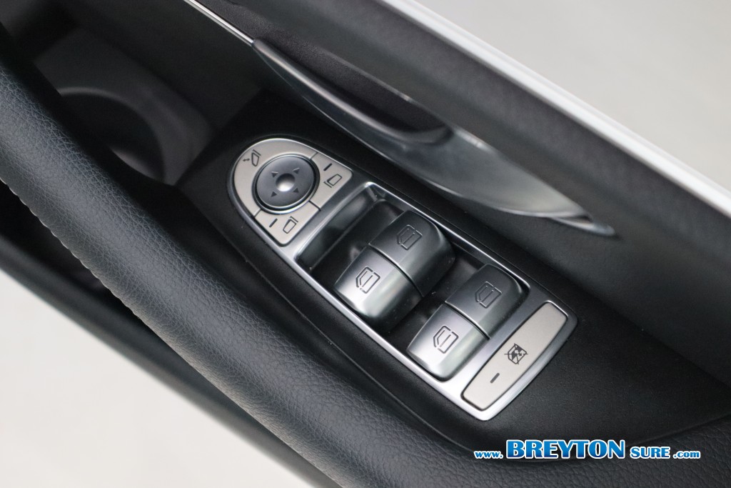 MERCEDES-BENZ E-CLASS W213 E220d AMG Sport AT ปี 2023 ราคา 1,689,000 บาท #BT2026010901 #12