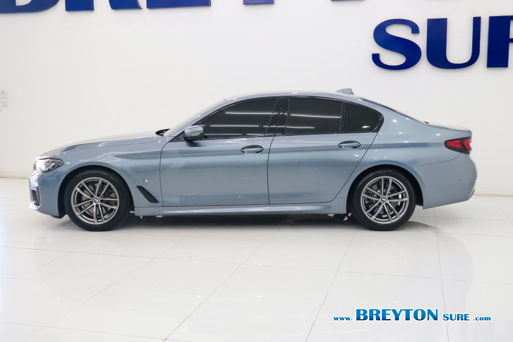 BMW SERIES 5 G30 520d M-Sport Lci AT ปี 2021 ราคา 1,599,000 บาท #BT2026012302 #5