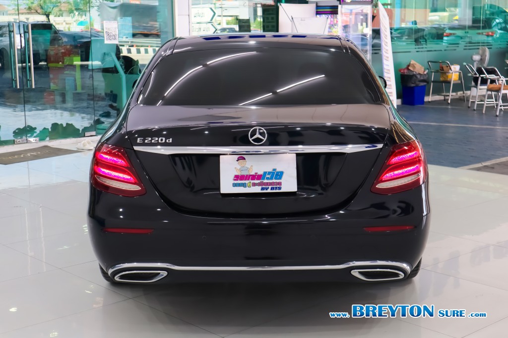 MERCEDES-BENZ E-CLASS W213 E220d Sport AT ปี 2020 ราคา 1,159,000 บาท #BT2026012401 #4