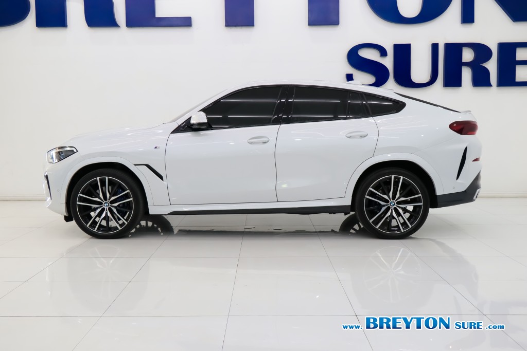 BMW X6 G06 xDrive40i M-Sport AT ปี 2022 ราคา 3,299,000 บาท #BT2026022204 #3