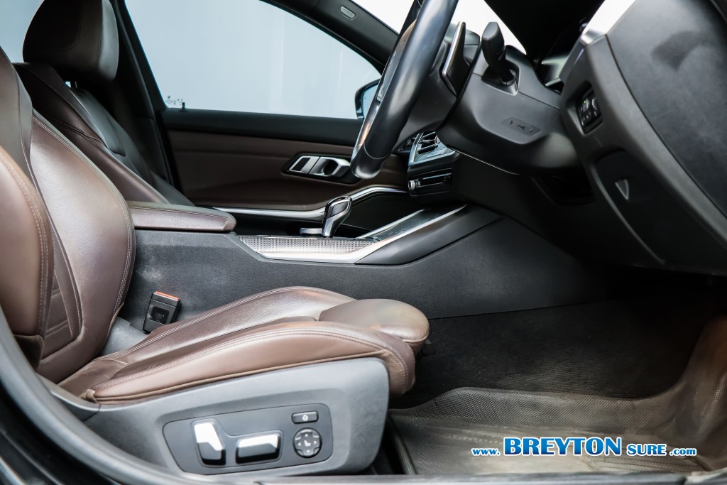 BMW SERIES 3 G20 330e M-Sport AT ปี 2021 ราคา 1,099,000 บาท #BT2026030303 #12