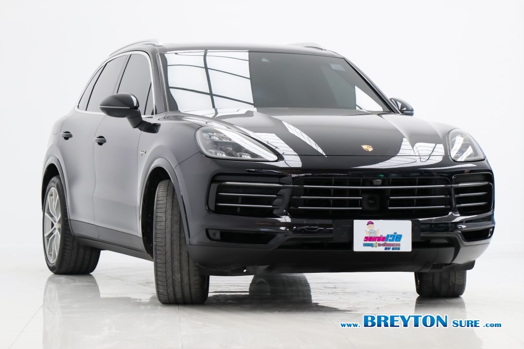 PORSCHE CAYENNE 3.0 E-Hybrid AT ปี 2022 ราคา 2,999,000 บาท #BT2026030306 #4