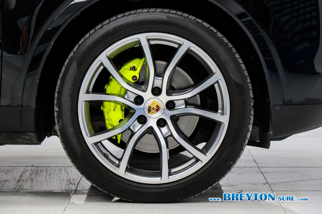 PORSCHE CAYENNE 3.0 E-Hybrid AT ปี 2022 ราคา 2,999,000 บาท #BT2026030306 #20