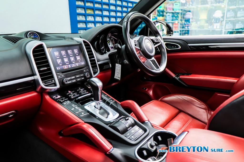 PORSCHE CAYENNE S  E-Hybrid 3.0 V6 AT ปี 2017 ราคา 1,699,000 บาท #BT2026030706 #12