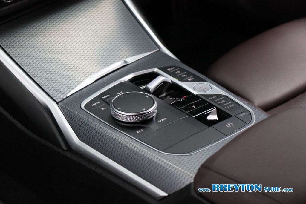 BMW SERIES 3 G20 330e M-Sport AT ปี 2024 ราคา 1,559,000 บาท #BT2026032301 #16