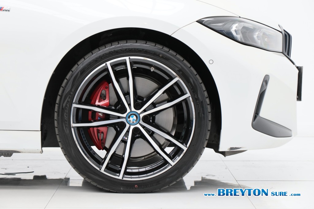 BMW SERIES 3 G20 330e M-Sport AT ปี 2024 ราคา 1,559,000 บาท #BT2026032301 #19