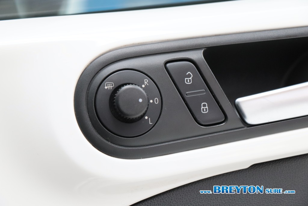 VOLKSWAGEN NEW BEETLE  1.2 TSi AT ปี 2014 ราคา 599,000 บาท #BT2026040901 #21