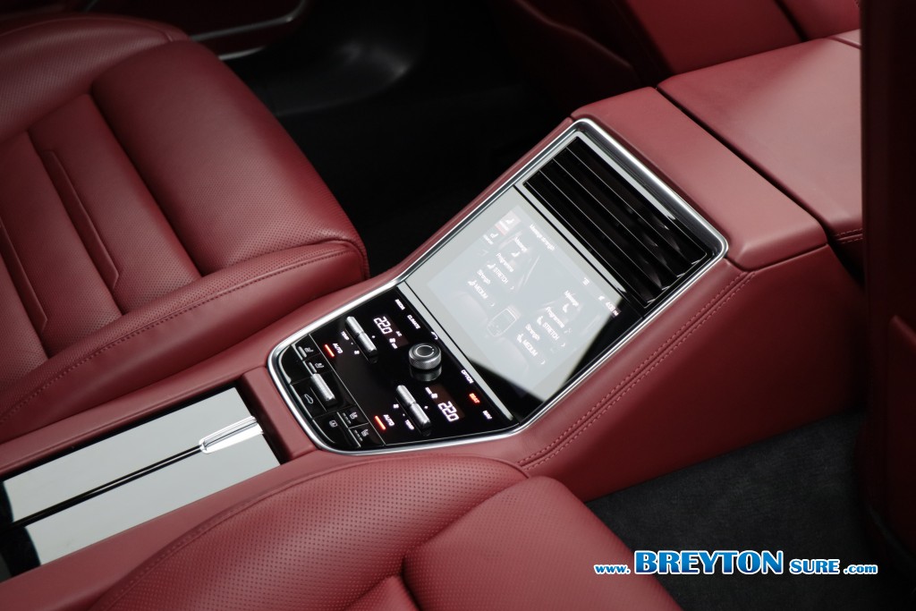 PORSCHE PANAMERA   2.9 4 E-Hybrid 4WD AT ปี 2018 ราคา 2,799,000 บาท #BT2026042003 #24