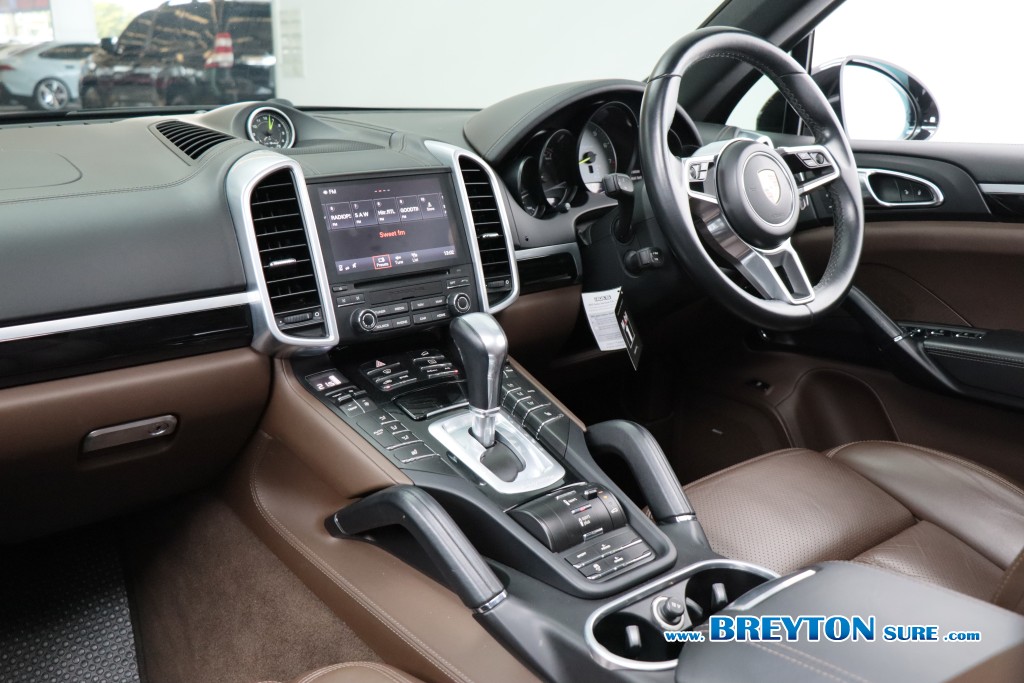 PORSCHE CAYENNE  Se-Hybrid Platinum Edition AT ปี 2017 ราคา 1,659,000 บาท #BT2026050601 #9