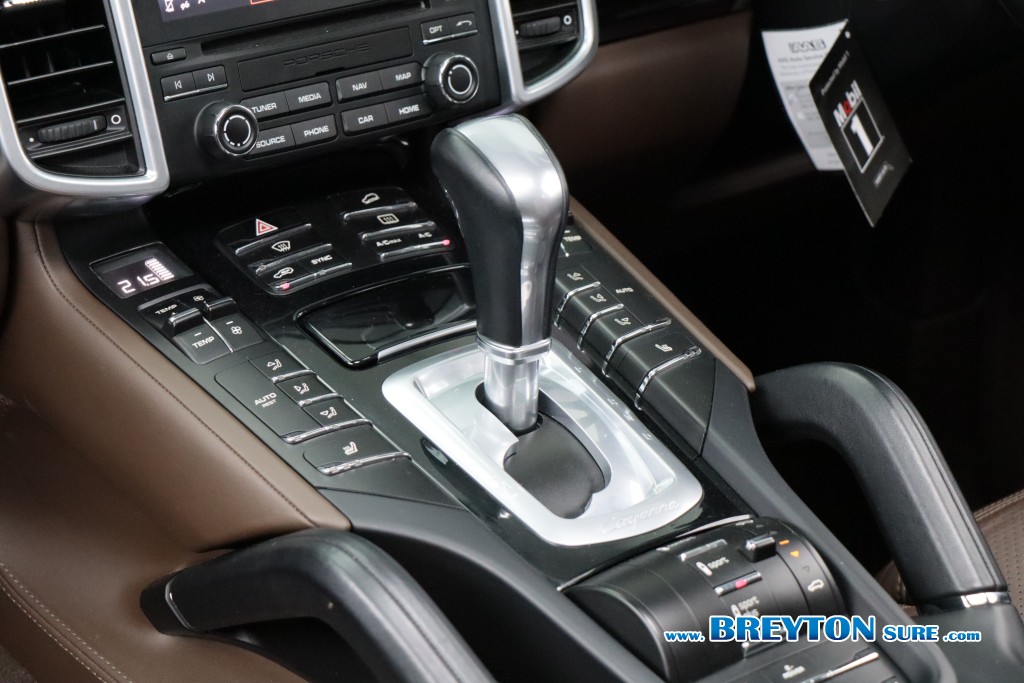 PORSCHE CAYENNE  Se-Hybrid Platinum Edition AT ปี 2017 ราคา 1,659,000 บาท #BT2026050601 #10