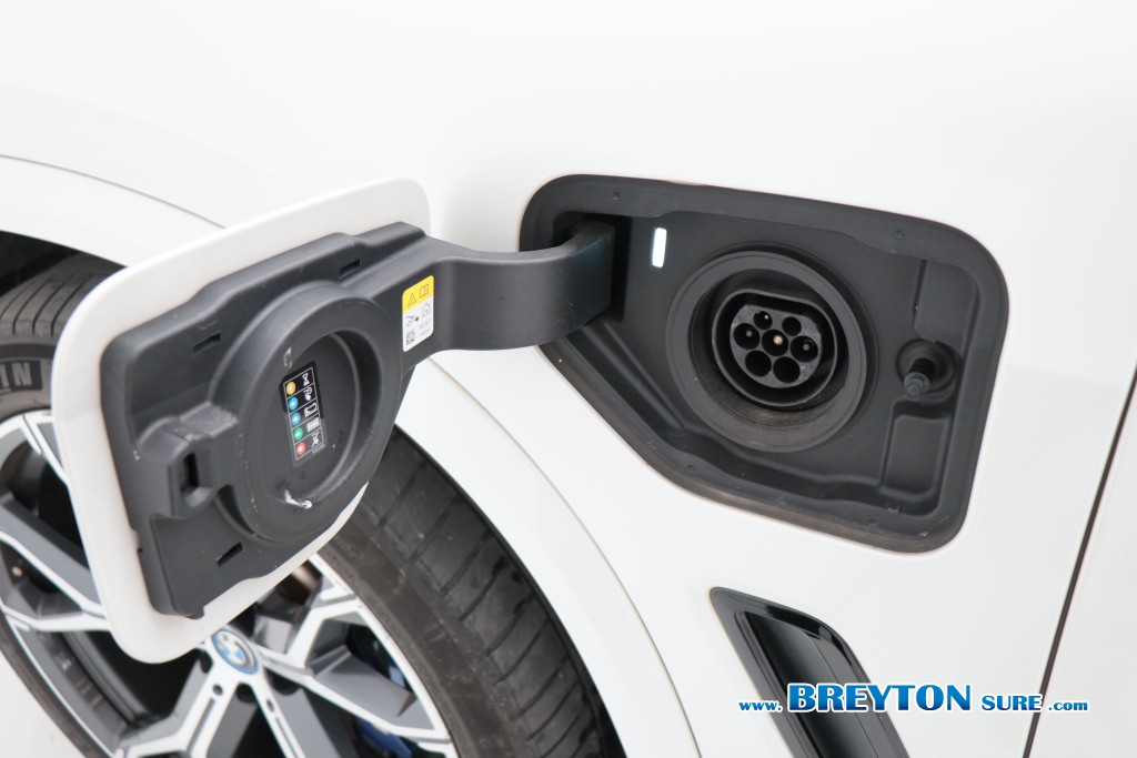 BMW X5 G05 xDrive 45e M-Sport AT ปี 2022 ราคา 1,699,000 บาท #BT2026051402 #24