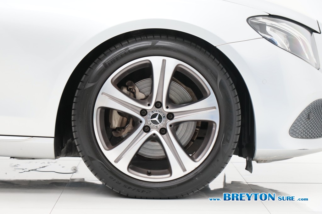 MERCEDES-BENZ E-CLASS W213 E220d Sport AT ปี 2019 ราคา 999,000 บาท #BT2026052803 #19