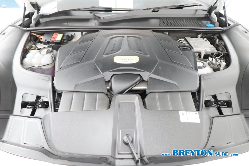 PORSCHE CAYENNE  3.0 E-Hybrid Coupe AT ปี 2022 ราคา 3,699,000 บาท #BT2026060601 #20