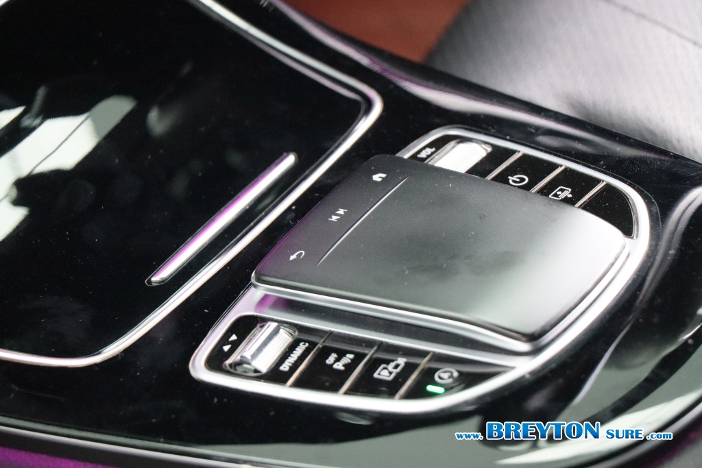 MERCEDES-BENZ E-CLASS W213 Facelift E220d AMG Sport AT ปี 2021 ราคา 1,499,000 บาท #BT2026061401 #18