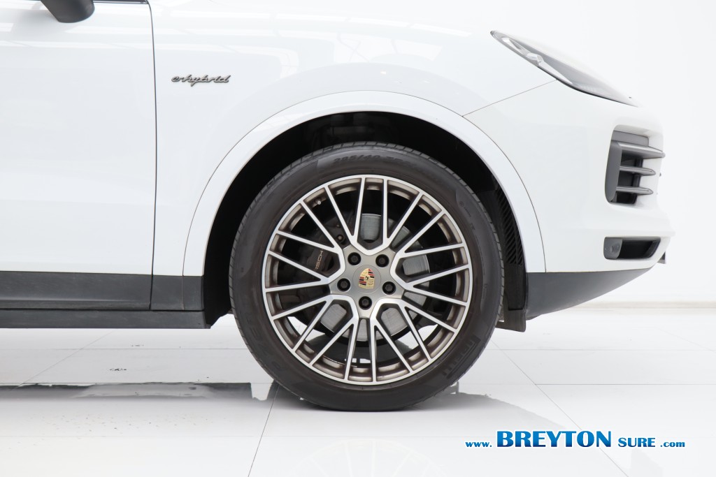 PORSCHE CAYENNE 3.0 E-Hybrid Coupe Platinum Edition AT ปี 2023 ราคา 3,699,000 บาท #BT2026062401 #19