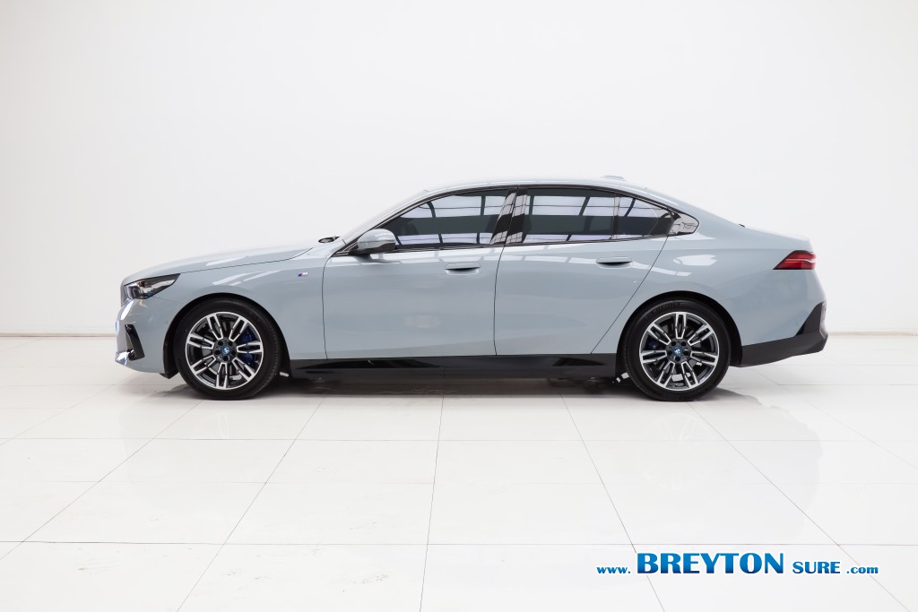 BMW i5 G60 eDrive40 M Sport (Inspiring) AT ปี 2024 ราคา 2,259,000 บาท #BT2026062402 #3
