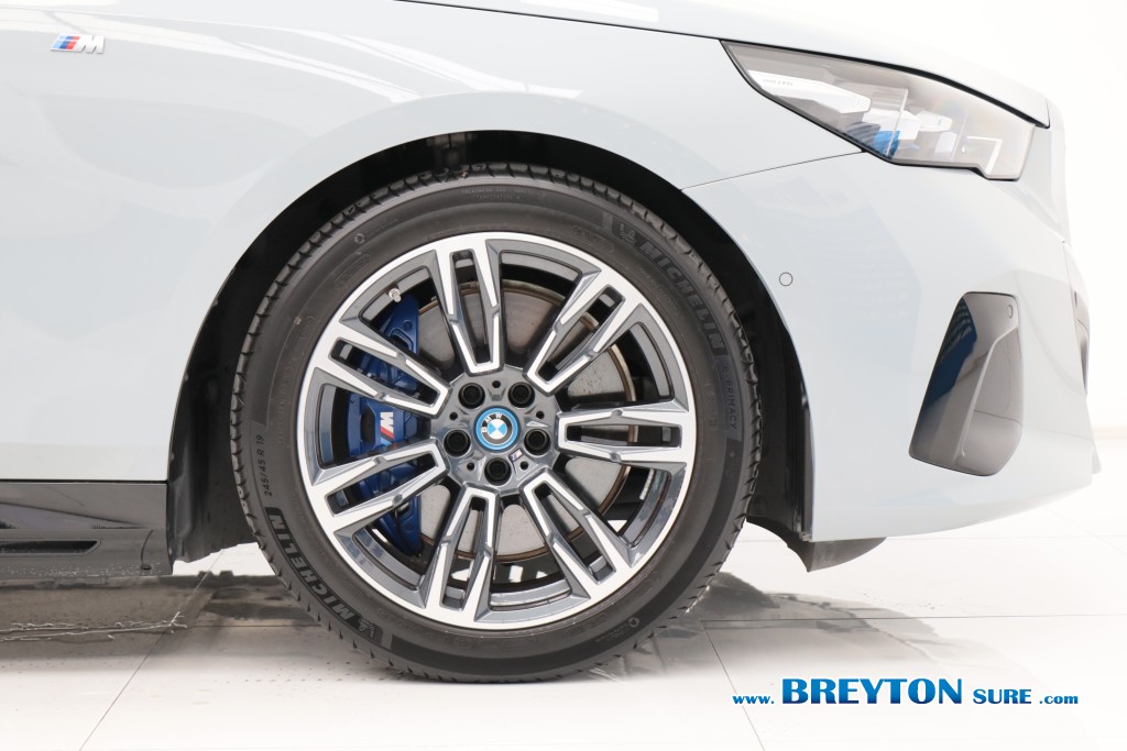 BMW i5 G60 eDrive40 M Sport (Inspiring) AT ปี 2024 ราคา 2,259,000 บาท #BT2026062402 #19