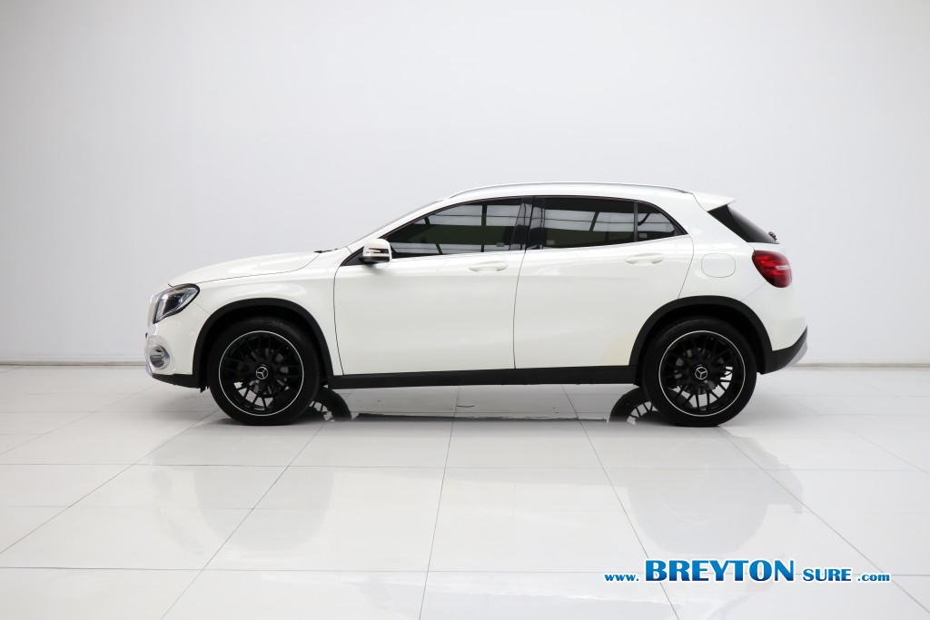 MERCEDES-BENZ GLA-CLASS W156 GLA 200 AT ปี 2018 ราคา 579,000 บาท #BT2026062803 #3