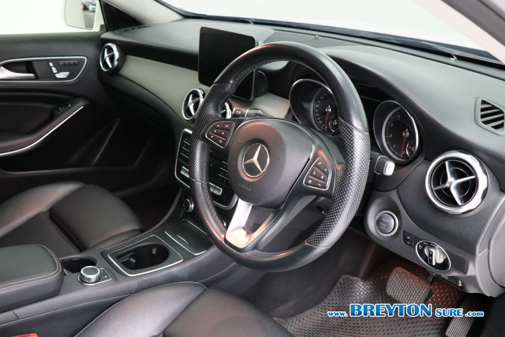 MERCEDES-BENZ GLA-CLASS W156 GLA 200 AT ปี 2018 ราคา 579,000 บาท #BT2026062803 #11