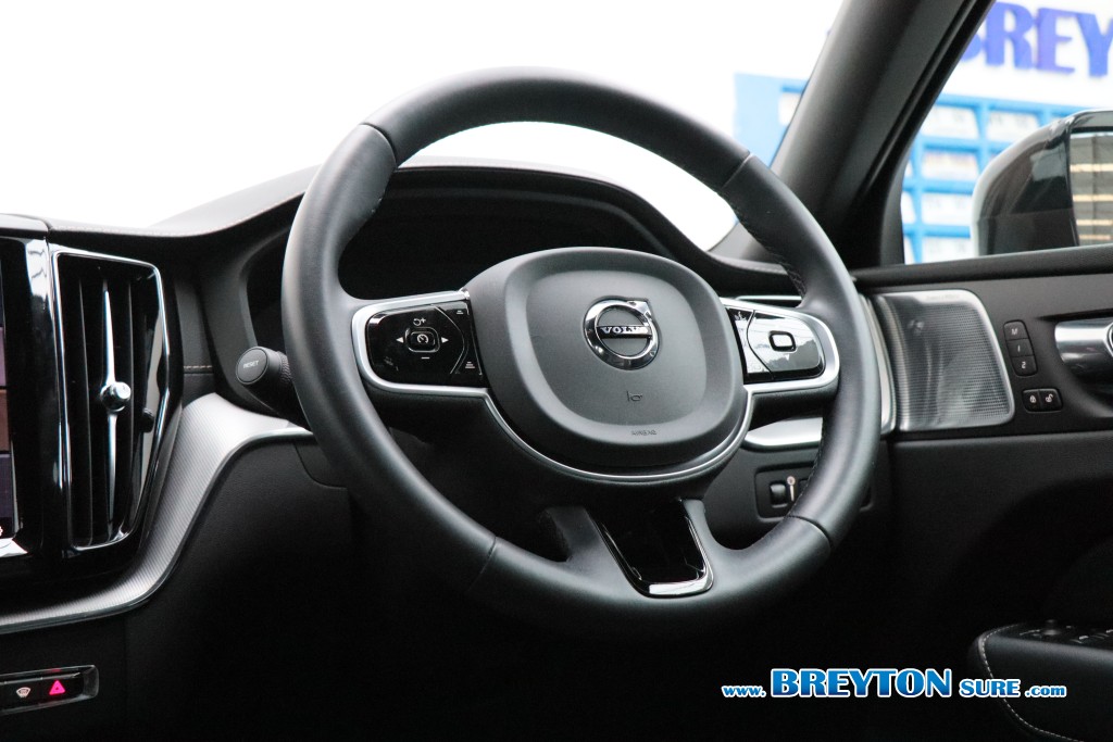 VOLVO XC 60 2.0 Rechange T8 R-Design AT ปี 2022 ราคา 899,000 บาท #BT2026070501 #8