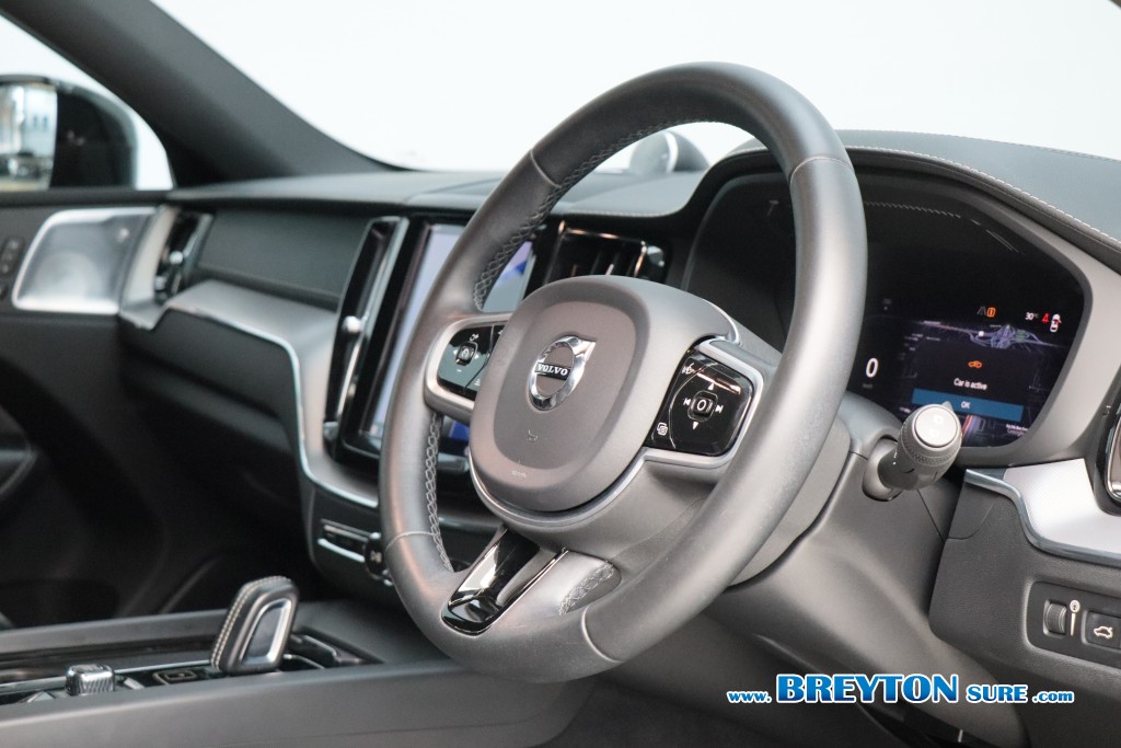 VOLVO XC 60 2.0 Rechange T8 R-Design AT ปี 2022 ราคา 899,000 บาท #BT2026070501 #11