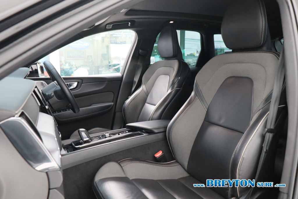 VOLVO XC 60 2.0 Rechange T8 R-Design AT ปี 2022 ราคา 899,000 บาท #BT2026070501 #15