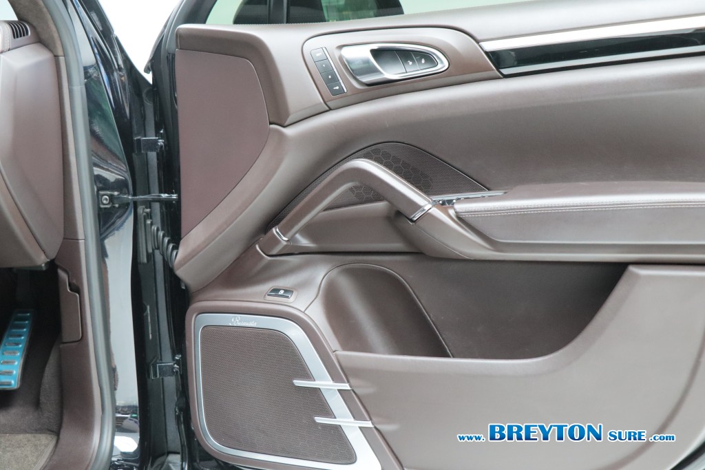 PORSCHE CAYENNE S E-Hybrid 3.0 V6 AT ปี 2015 ราคา 1,499,000 บาท #BT2026070502 #21