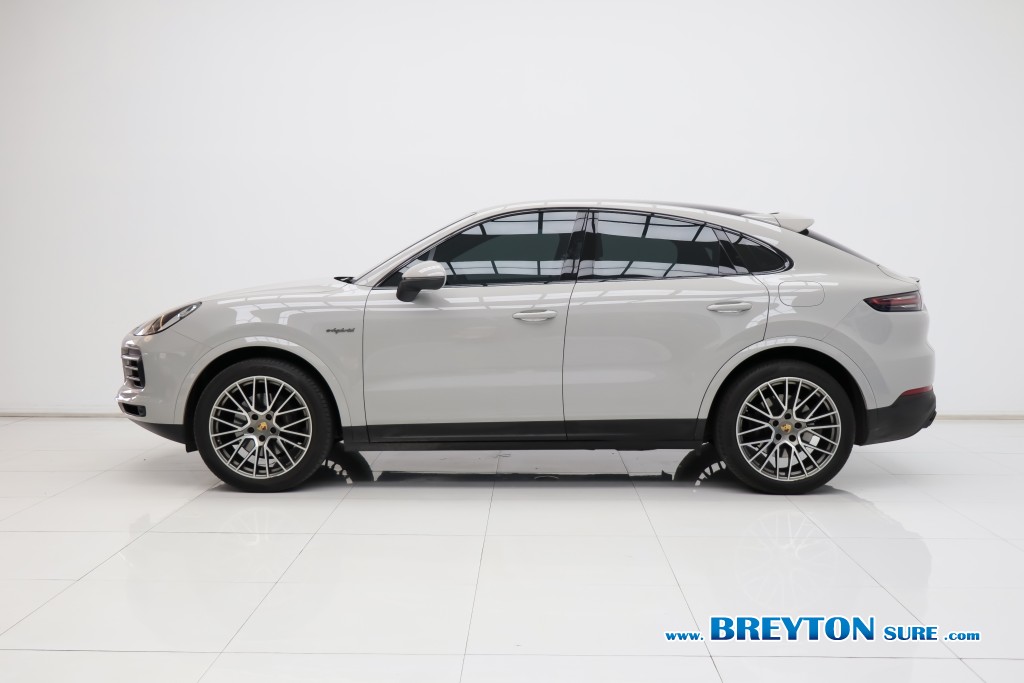 PORSCHE CAYENNE  3.0 E-Hybrid Coupe AT ปี 2022 ราคา 3,799,000 บาท #BT2026072201 #3