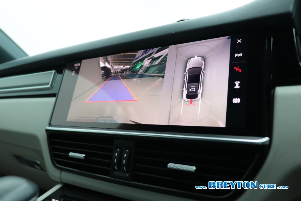 PORSCHE CAYENNE  3.0 E-Hybrid Coupe AT ปี 2022 ราคา 3,799,000 บาท #BT2026072201 #10