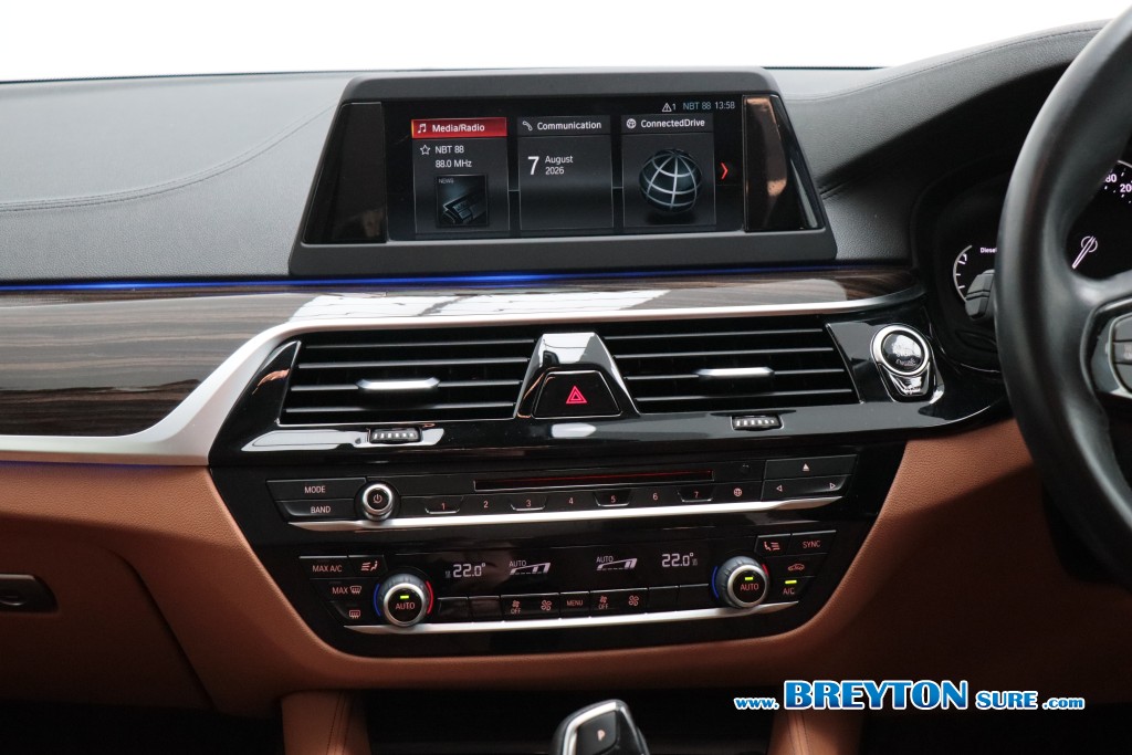 BMW SERIES 5 G30 520d Luxury AT ปี 2017 ราคา 799,000 บาท #BT2026080802 #17