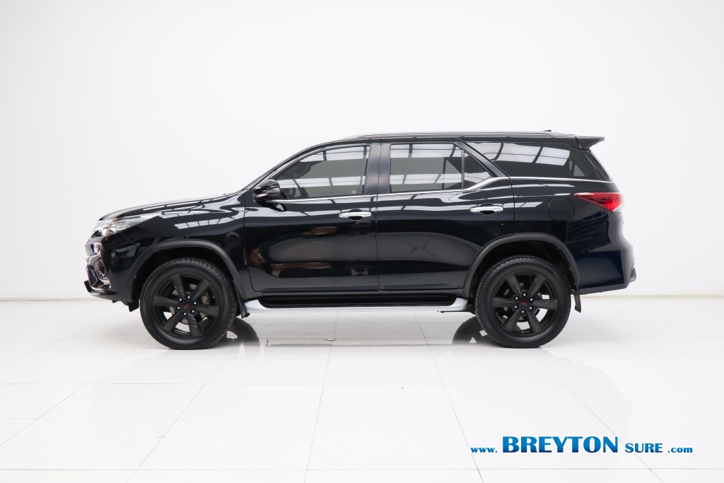 TOYOTA FORTUNER 2.8 TRD Sportivo AT ปี 2018 ราคา 879,000 บาท #BT2026081101 #3