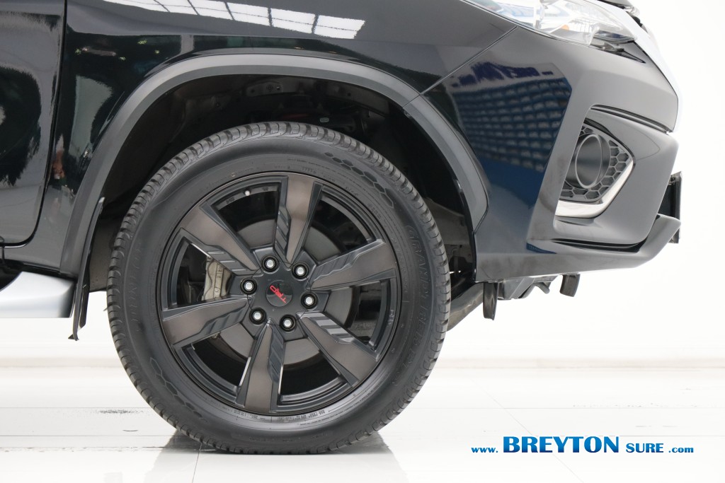 TOYOTA FORTUNER 2.8 TRD Sportivo AT ปี 2018 ราคา 879,000 บาท #BT2026081101 #19