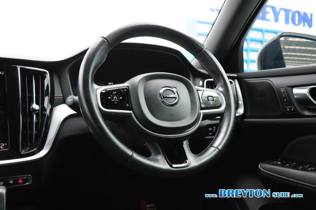 VOLVO S 60 2.0 T8 R-Design 4WD AT ปี 2022 ราคา 759,000 บาท #BT2026082301 #8
