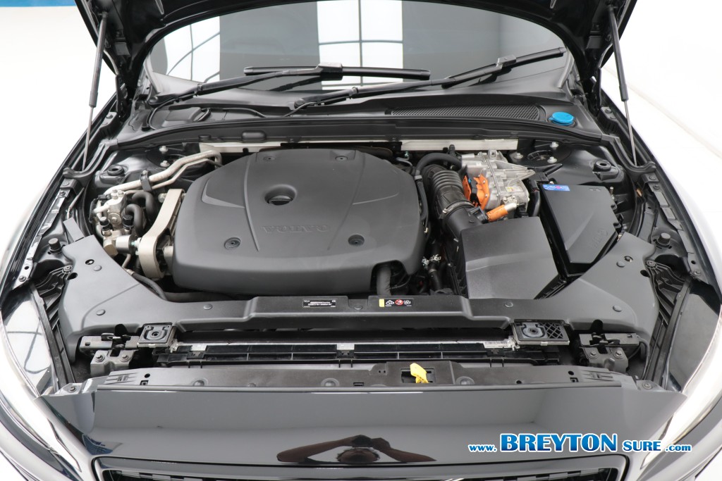 VOLVO S 60 2.0 T8 R-Design 4WD AT ปี 2022 ราคา 759,000 บาท #BT2026082301 #20