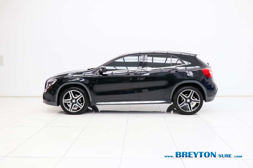 MERCEDES-BENZ GLA-CLASS W156 GLA 250 Amg Dynamic AT ปี 2017 ราคา 549,000 บาท #BT2026082801 #3