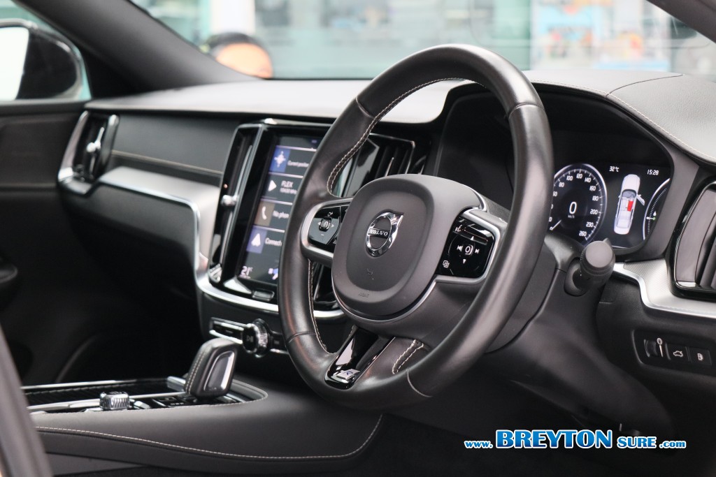 VOLVO S 60  2.0 T8 R-Design 4WD AT ปี 2021 ราคา 699,000 บาท #BT2026090802 #11