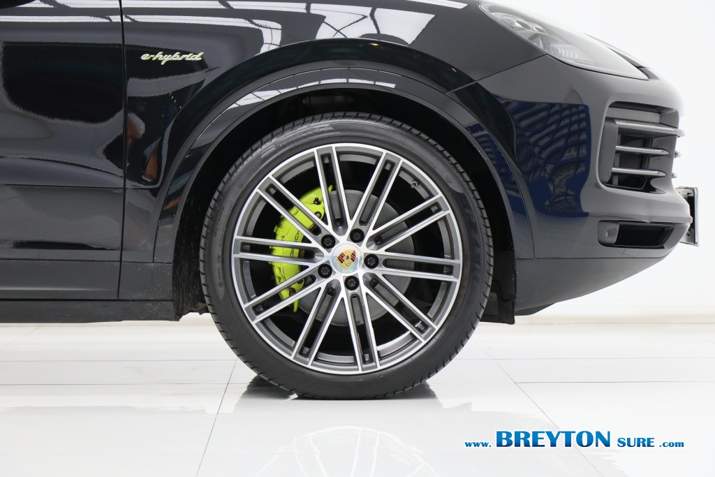 PORSCHE CAYENNE 3.0 E-Hybrid AT ปี 2020 ราคา 2,599,000 บาท #BT2026091801 #20
