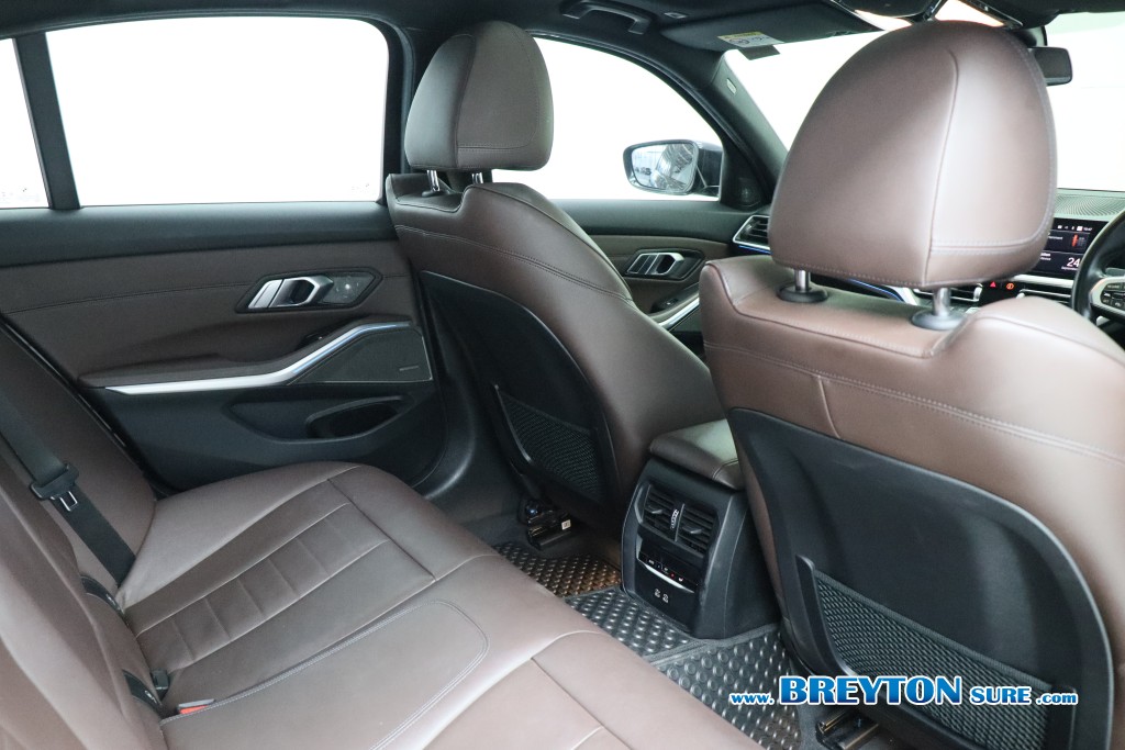 BMW SERIES 3 G20 330e M-Sport AT ปี 2022 ราคา 989,000 บาท #BT2026092401 #13